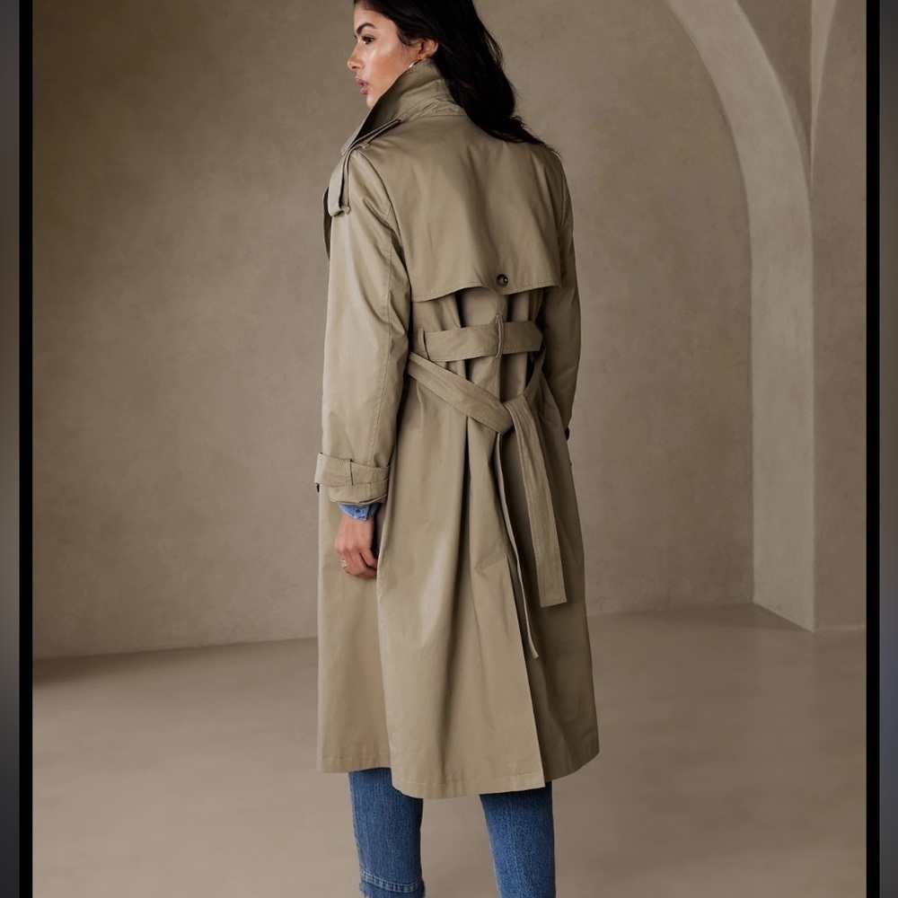 Banana Republic Factory Solid Classic Twill Trench Coat Sanded Khaki Large A2